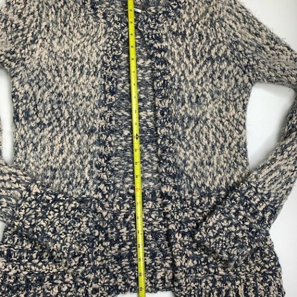Spanner  Super Soft Blue /Beige Cardigan Size Small - Picture 3 of 4